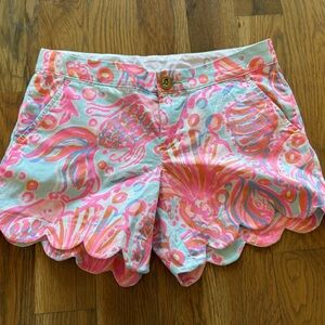 Lilly Pulitzer Buttercup Shorts - "Too Much Bubbly" - Scalloped Hem - Size 0